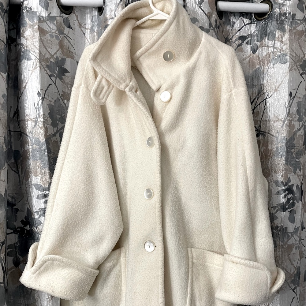 Womens Roamans Winter White Fleece Coat 3X Gently Used Cozy Warm!